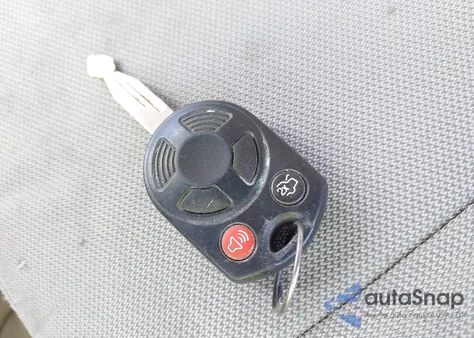 2011 Ford Escape Xlt z USA, uszkodzony, nr VIN 1FMCU9D77BKB28199